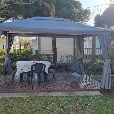 Campingplatz Mobil 4 Personnes Sur 3 Etoiles A 150m De La Saint-Pierre-d'Oleron