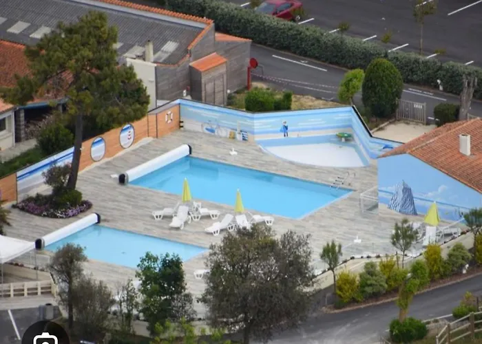 Parque de Campismo Mobil 4 Personnes Sur 3 étoiles à 150m De La *