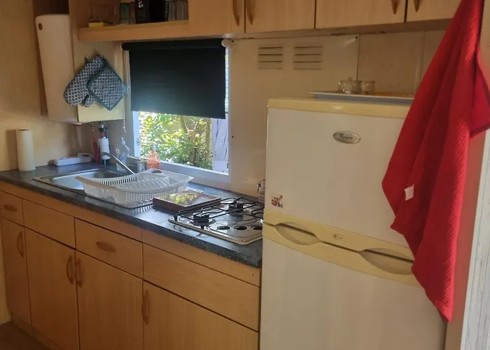 Parque de Campismo Mobil 4 Personnes Sur 3 étoiles à 150m De La Saint-Pierre-d'Oleron